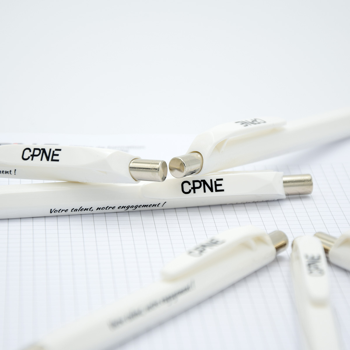 Stylo Caran d'Ache Infinite Bill Standard - à la pièce – Image 3